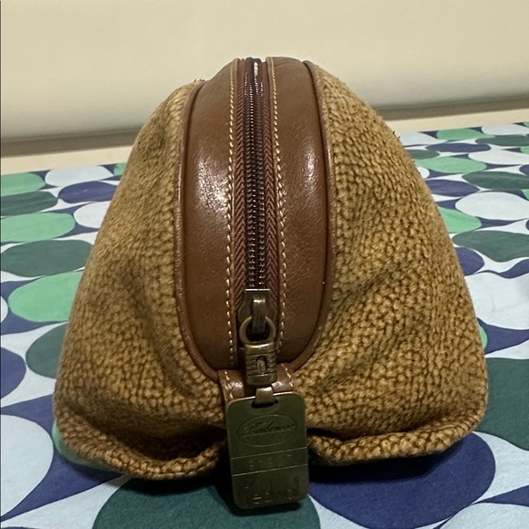 Borbonese Textured Brown Pouch - Picture 5 of 9